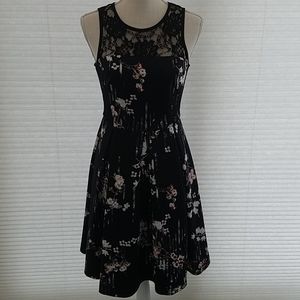 White House Black Market floral print fit dress